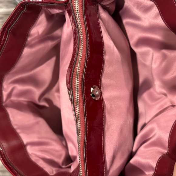 Vintage Coach patent blood red leather shoulder bag - Picture 6 of 10